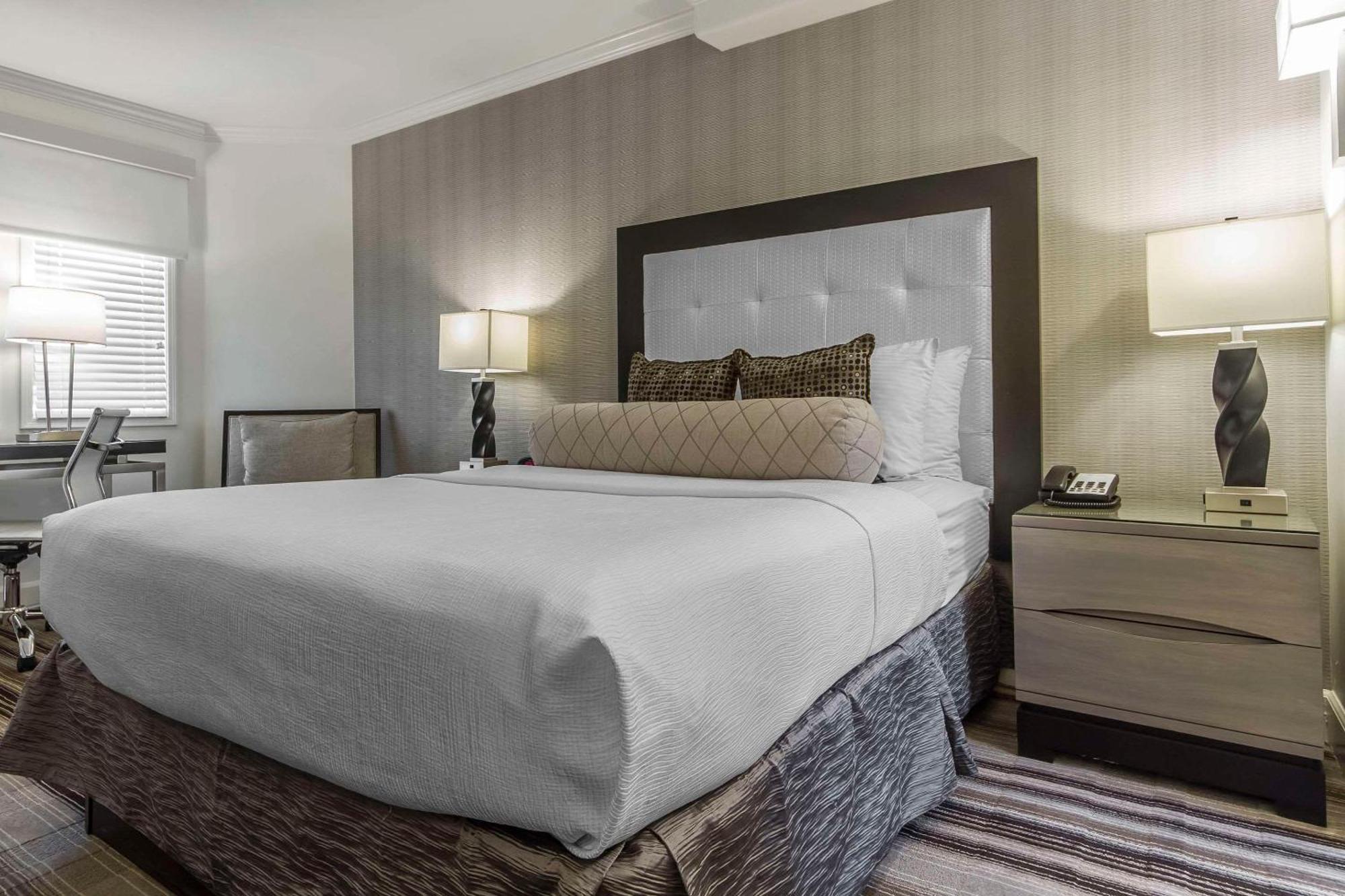 Inn Off Capitol Park, Ascend Hotel Collection Sacramento Bagian luar foto